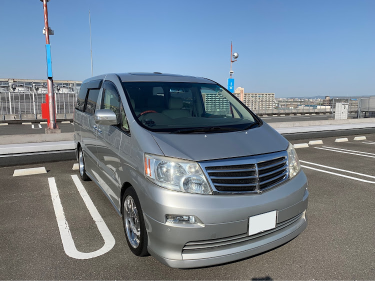 アルファードのkaz.ya.さんが投稿したカスタム事例の投稿画像1枚目