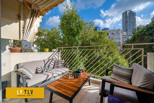 Appartement avec terrasse 1