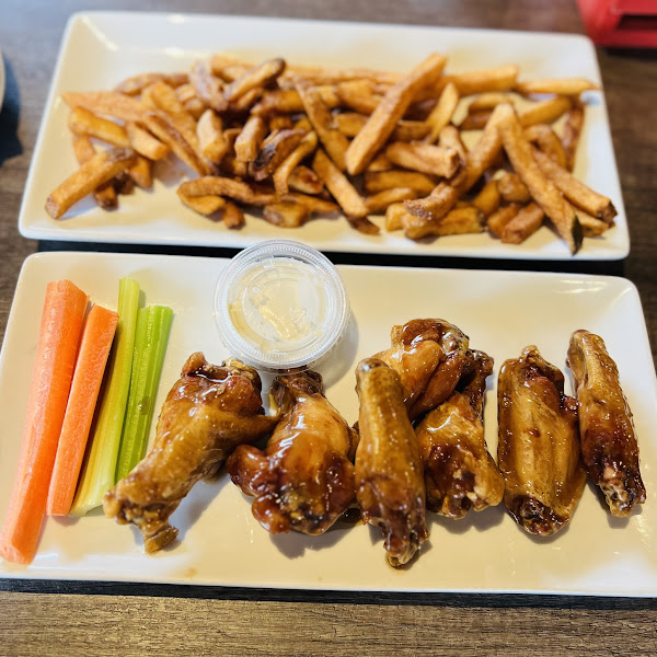 Honey Garlic wings and fries