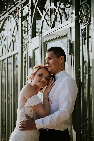 Wedding photographer Mathilde Anceaume (mathildeanceaume). Photo of 10 March 2019