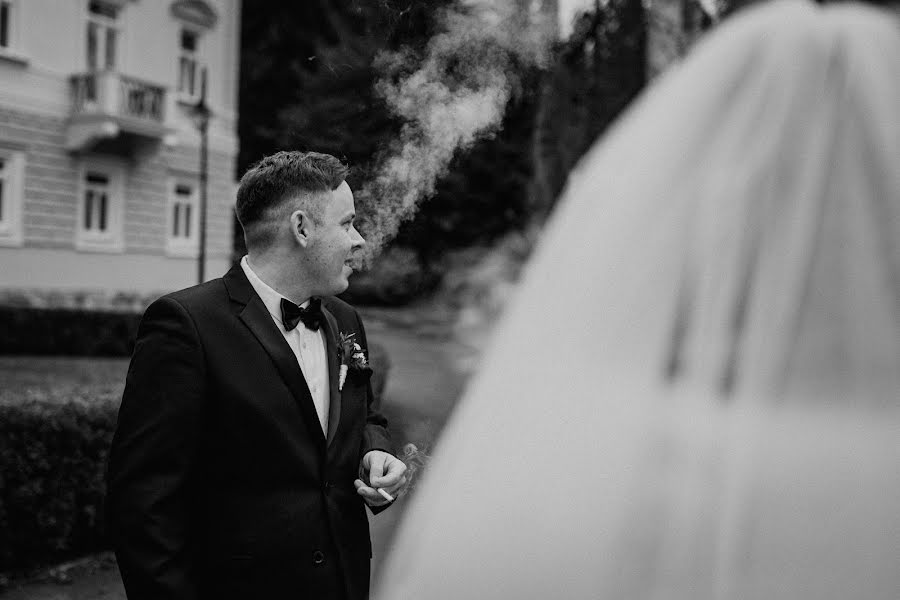 Nhiếp ảnh gia ảnh cưới Slavomír Jašš (jass). Ảnh của 28 tháng 4 2021