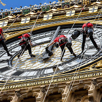 Big Ben Cleaners di 