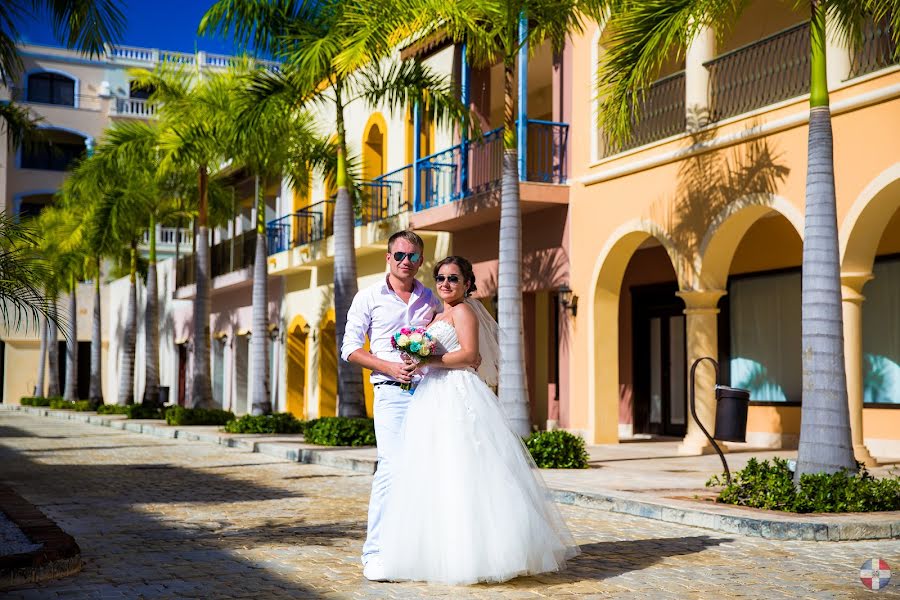 Fotógrafo de bodas Yuriy Deynego (fotografo). Foto del 9 de abril 2014