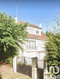 maison à Chanteloup-les-Vignes (78)