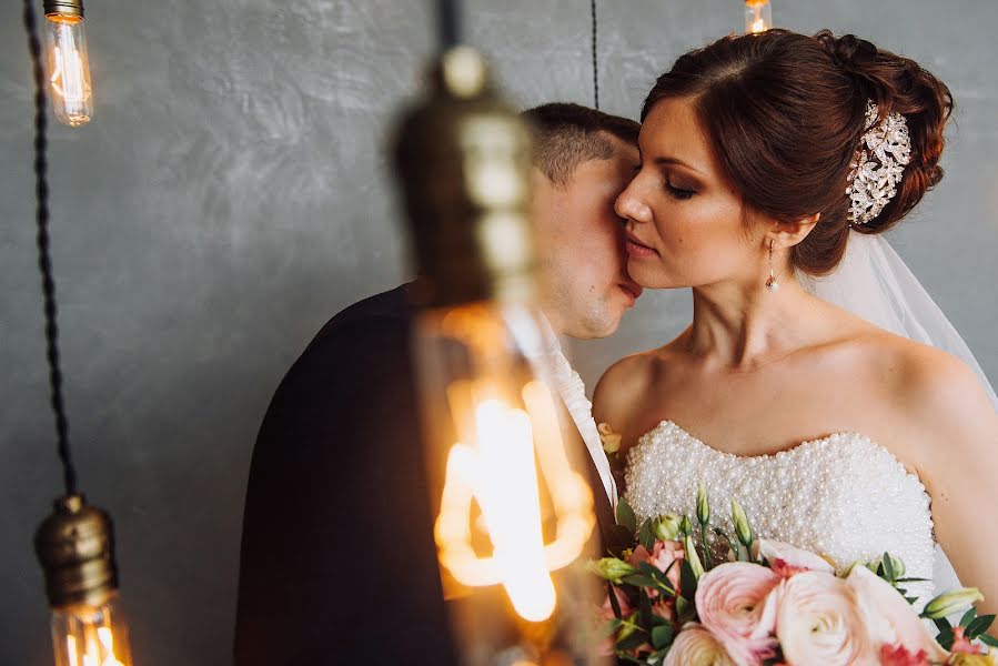 Wedding photographer Ilya Antokhin (ilyaantokhin). Photo of 12 May 2017