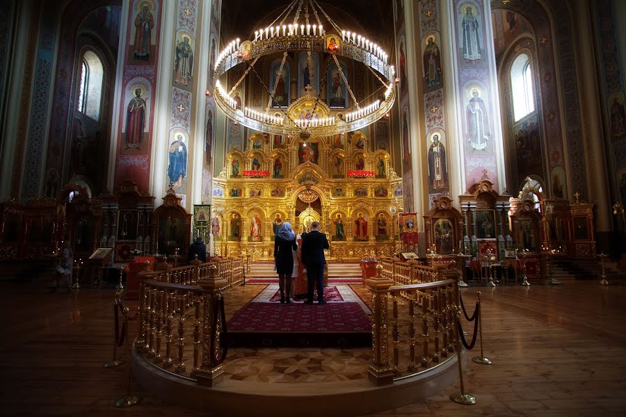 Fotógrafo de casamento Marina Brusilova (marinabrusilova). Foto de 13 de maio 2015