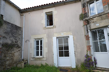 maison à Saint-Germain-de-Prinçay (85)