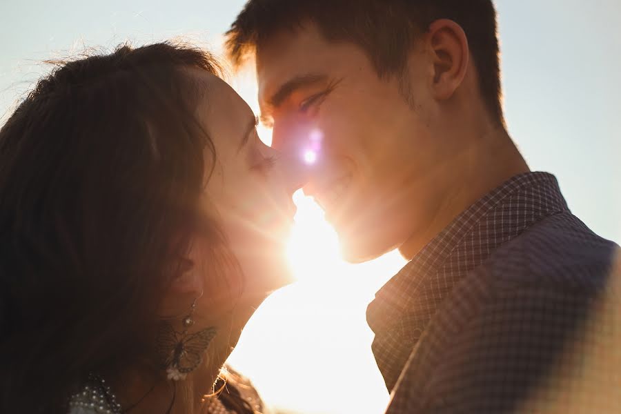 Photographe de mariage Olga Nekravcova (nekravcova). Photo du 15 mars 2017