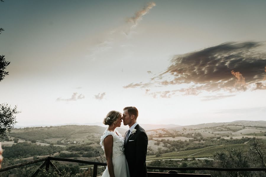 Fotografo di matrimoni Marcella Cistola (marcella68). Foto del 12 giugno 2019