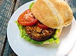 African-Inspired Sweet Potato and Black Bean Burgers was pinched from <a href="http://blog.fatfreevegan.com/2013/09/african-inspired-sweet-potato-and-black-bean-burgers.html" target="_blank">blog.fatfreevegan.com.</a>