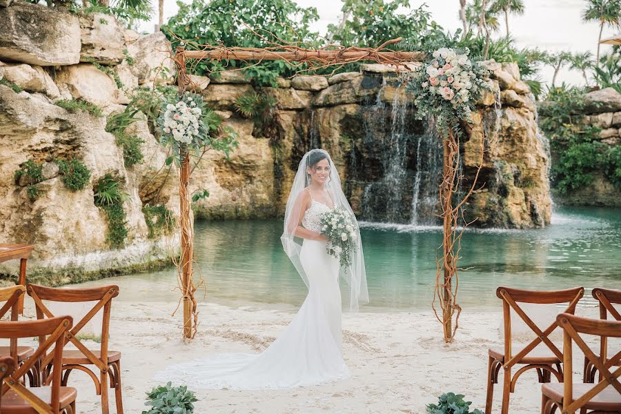 Wedding photographer Kristina Diptych (diptychstudio). Photo of 8 May 2019