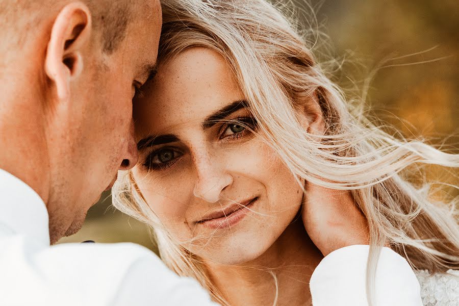 Fotógrafo de casamento Łukasz Sowiński (sowinskifoto). Foto de 29 de janeiro 2020