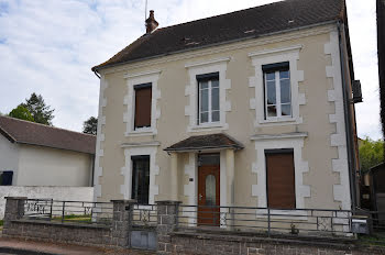 maison à Trézelles (03)