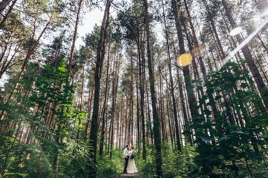 Wedding photographer Olga Obukhova (obuhova30). Photo of 10 September 2017