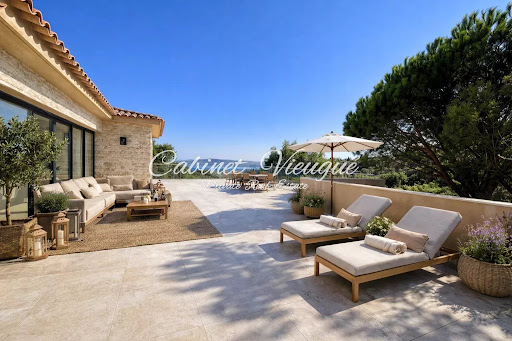 Prestige villa for sale in Grimaud (83310) with pool and terrace