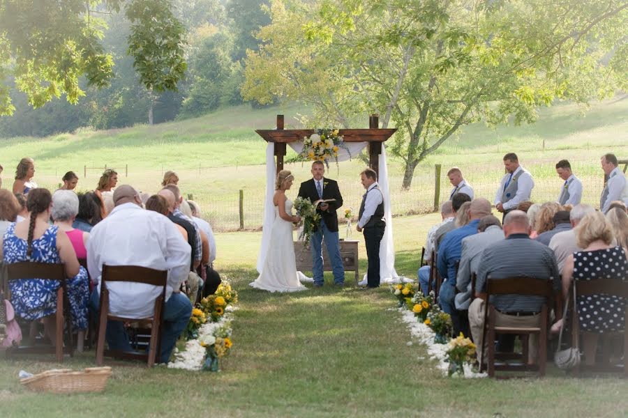 Fotógrafo de casamento Brandi Headrick (brandiheadrick). Foto de 8 de setembro 2019