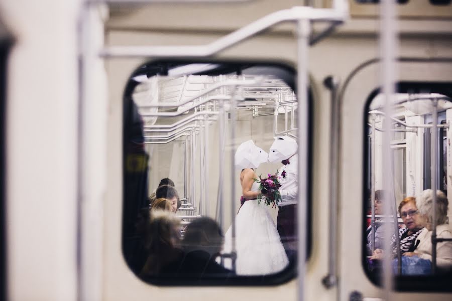 Fotografo di matrimoni Elena Gorina (gorina). Foto del 5 novembre 2015