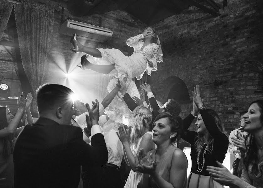 Fotógrafo de casamento Marcin Orzołek (marcinorzolek). Foto de 30 de novembro 2018