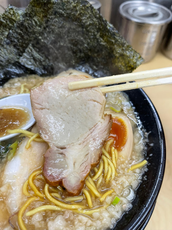 プリウスのドライブ・プリウス50後期・ラーメン・ぎょうてん屋GOLD・洗車に関するカスタム事例の投稿画像6枚目