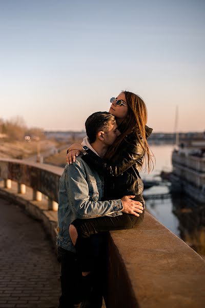 Fotografo di matrimoni Irina Poverennova (iriskaboo). Foto del 29 aprile 2019