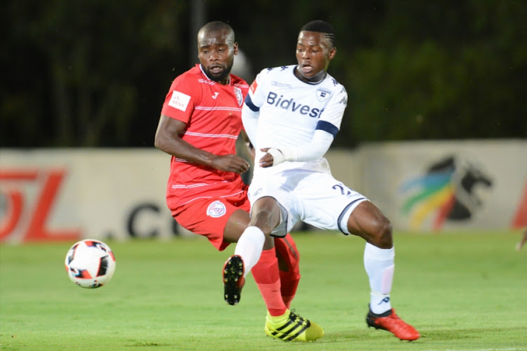 Makhehlene Makhaula of Free State Stars (L) and Phakamani Mahlambi of Bidvest Wits during the Absa Premiershipat Bidvest Stadium on December 17, 2016 in Johannesburg, South Africa.