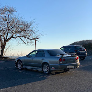 スカイライン HR34