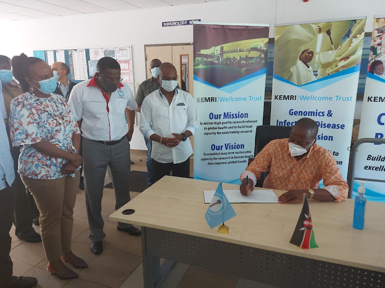 Health CAS Mercy Mwangangi, Kilifi Governor Amason Kingi and CS Mutahi Kagwe in Kilifi for the daily Covid-19 briefing on July 10, 2020.