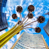 Piazza Gae Aulenti Milano di 