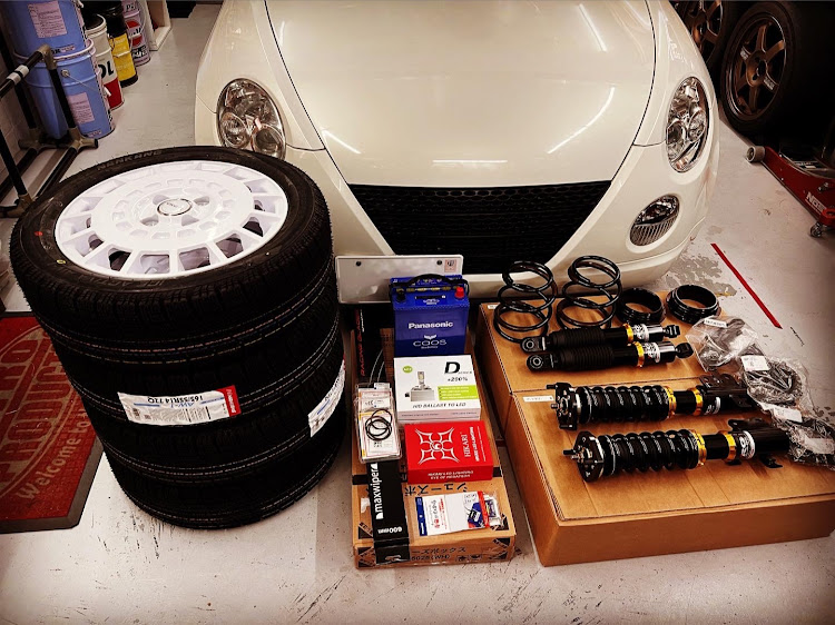 コペンのDIY・車高調取り付け・LEDヘッドランプ・ハリーガレージ・スナップオン電ラチェ最強！に関するカスタム事例の投稿画像2枚目