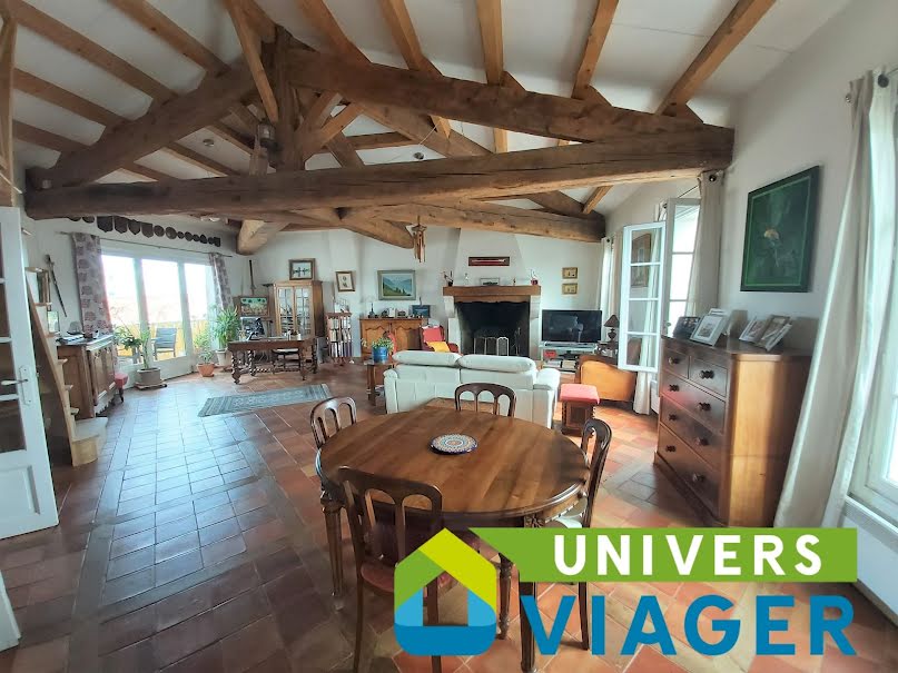 Vente viager 5 pièces 146 m² à Saint-Martin-de-Ré (17410), NaN €