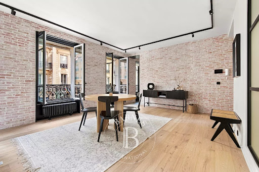 Apartment 4