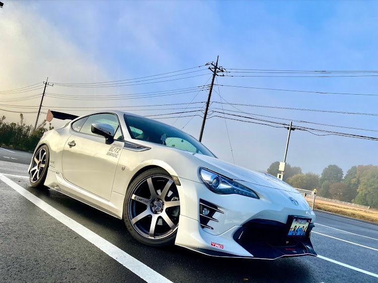 86の毎日楽しく元気にに関するカスタム事例の投稿画像1枚目