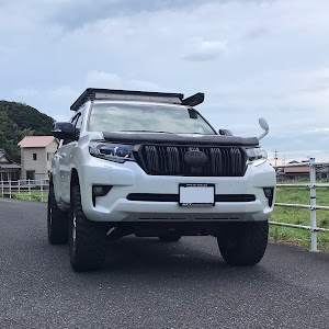 ランドクルーザープラド GRJ150W
