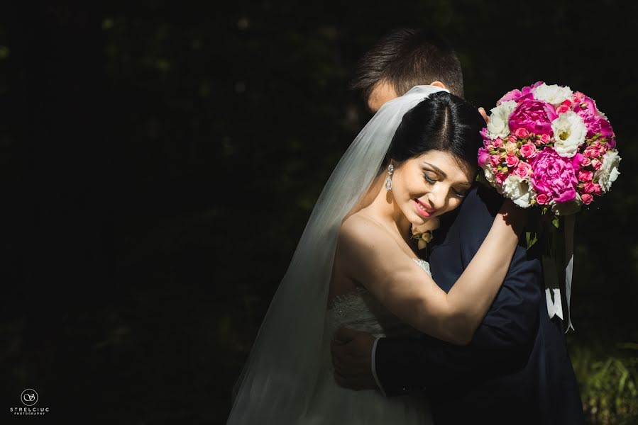 Fotografo di matrimoni Dmitriy Strelchuk (strelciuc). Foto del 12 giugno 2015