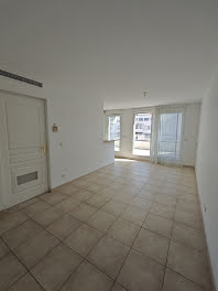 appartement à Marseille 8ème (13)