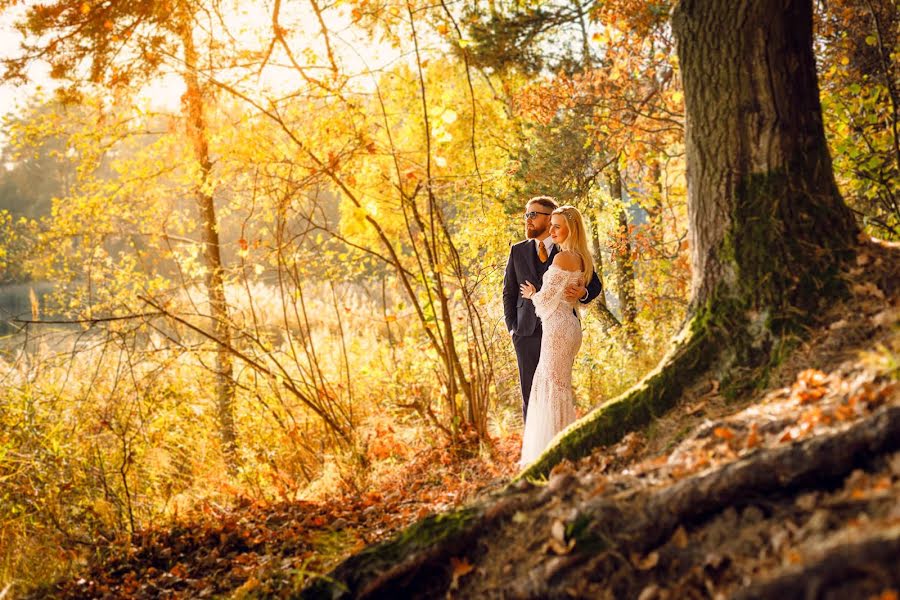 Fotógrafo de bodas Łukasz Styczeń (dreampicture). Foto del 8 de mayo 2022