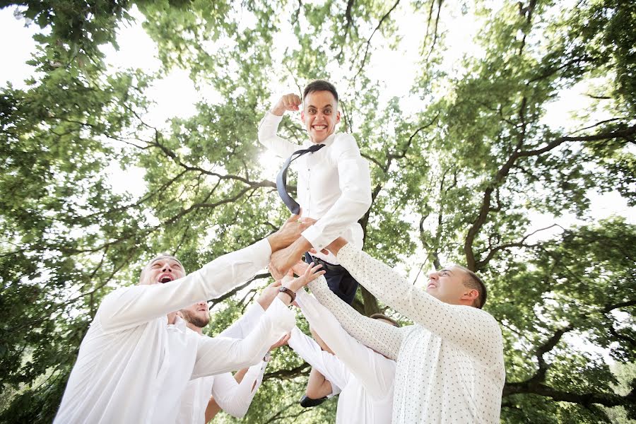 Photographe de mariage Pavel Oleksyuk (olexukpasha). Photo du 26 août 2017