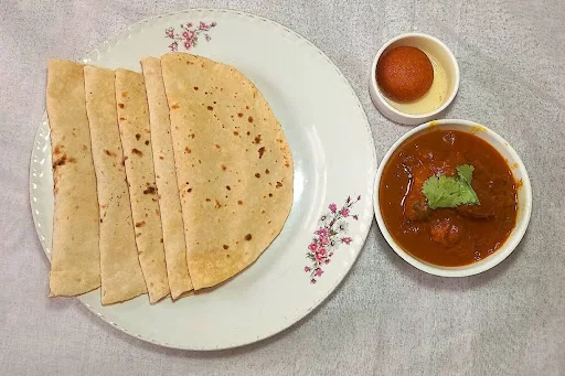 5 Roti With Chicken Kassa [2 Pieces] And Gulab Jamun [1 Piece]