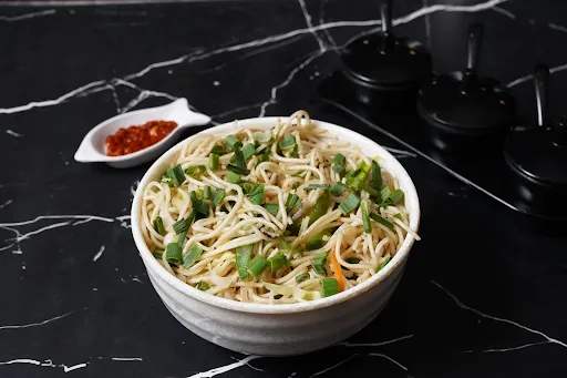 Veg Hakka Noodles