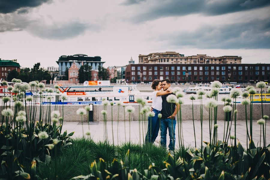 Fotógrafo de casamento Katya Kvasnikova (ikvasnikova). Foto de 13 de junho 2017