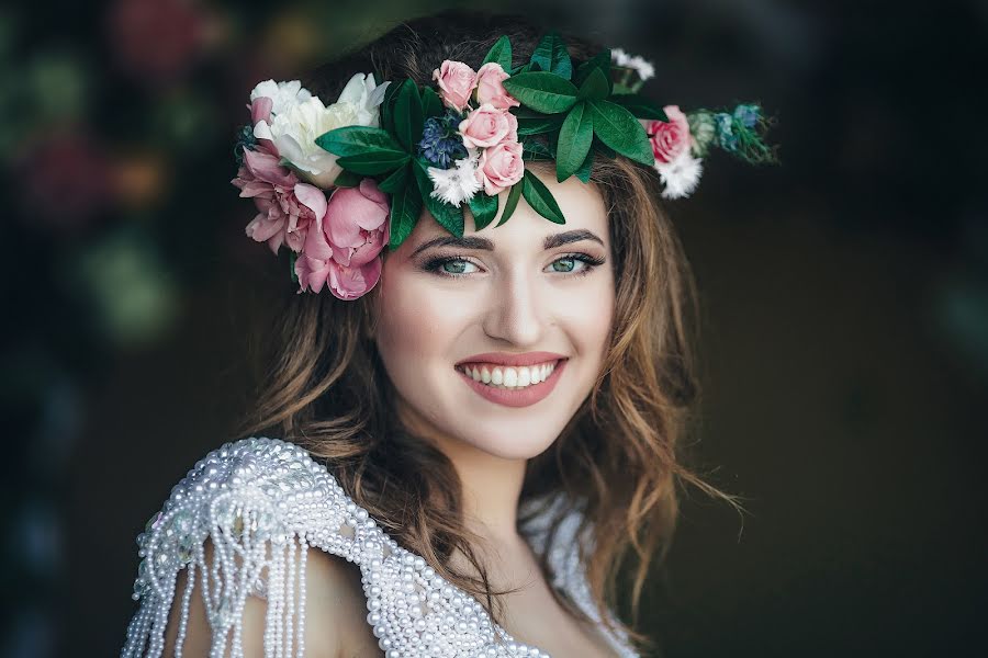 Fotógrafo de casamento Aleksandr Malysh (alexmalysh). Foto de 9 de fevereiro 2021