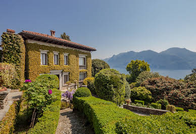 Villa avec piscine et jardin 10