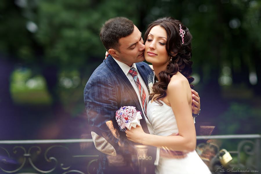 Fotógrafo de casamento Petr Andrienko (petrandrienko). Foto de 14 de janeiro 2014