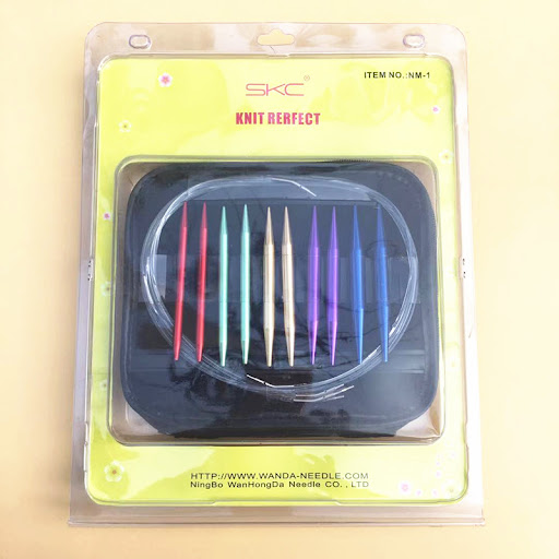 Title 2, Detachable Ring Needle Knitting Tool Sleeve ena...
