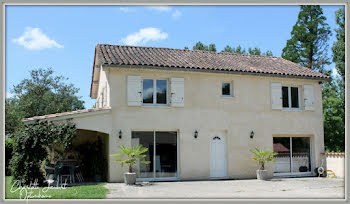 maison à Chalais (16)