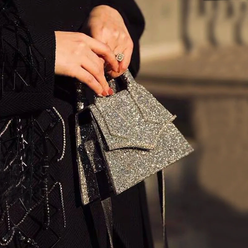 Bolso de mano brillante con pedrería para vestidos de noche, elegante para damas, perfecto para complementar tu look sofisticado.