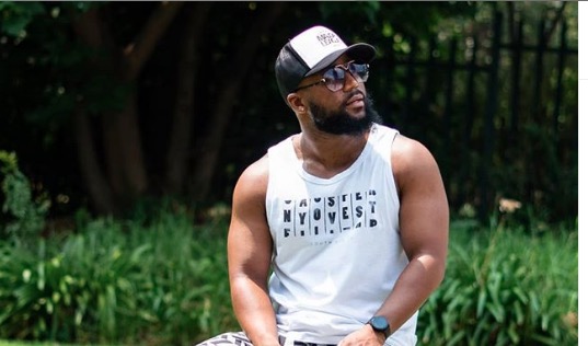 Cassper Nyovest is keen to give Ice the chance to get his foot in the door.