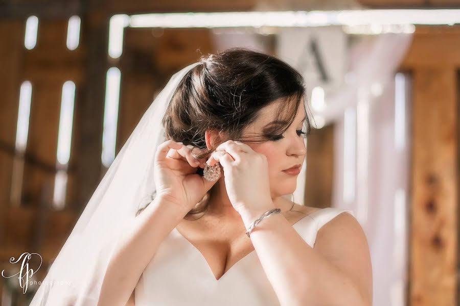 Photographe de mariage Angi Neal Gibbons (anginealgibbon). Photo du 30 décembre 2019