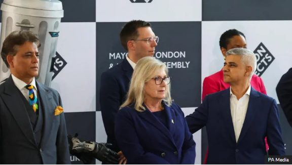 Sadiq Khan thanked other candidates at City Hall as well as Londoners who voted for him
