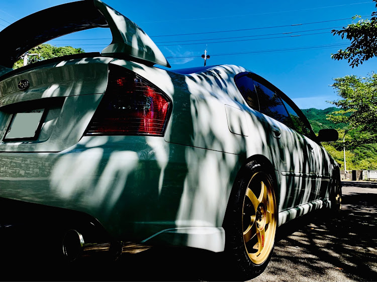 レガシィB4の#愛車紹介・#レガシィB4・#bl5・#STI・#スバルに関するカスタム事例の投稿画像1枚目